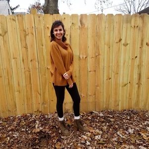 Meet your Posher, Jennifer